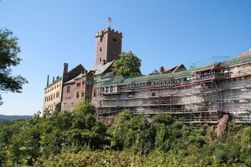 green color, sky, travel destinations, Wartburg Castle, plant, day, no people, nature, the past, building exterior, castle, history, built structure, outdoors