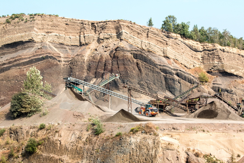 maar, quarrying, pellenz, land, laacher lake, eppelsberg, solid, physical geography, volcano, plant, rock, formation, magma, pit, nature, non-urban scene