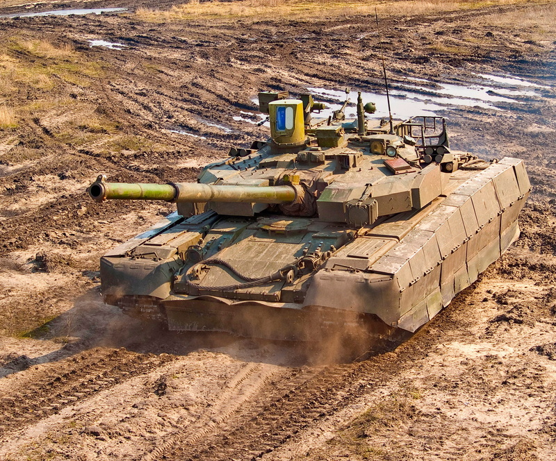 fighting, outdoors, industrial equipment, brown, sunlight, land, armor, industry, day, machinery, war, power, caterpillar Track, army, quarry, conflict