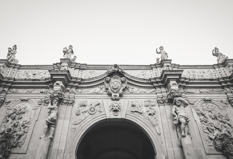 citadel, art and craft, ornate, representation, cetate, clear sky, gate, outdoors, no people, human representation, poarta, low angle view, romania, craft