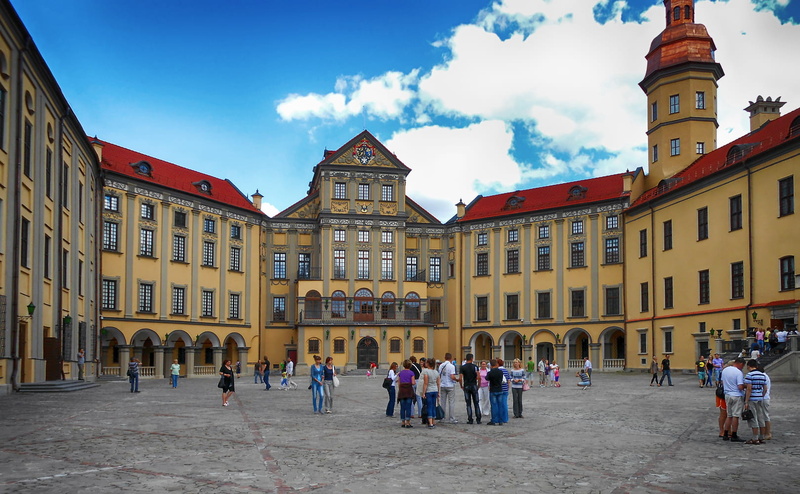 stone, place, people, landmark, real people, city, street, crowd, old, history, fort, group of people, beautiful, architectural, built structure, building exterior