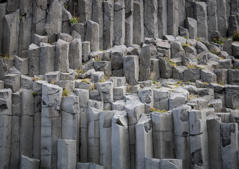 vik, human representation, ancient, wall, natural, statue, archaeology, slate, soil, day, gray, ancient civilization, 5K, cliff, no people, architecture