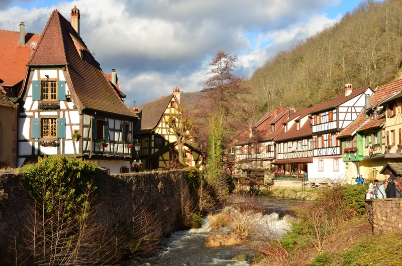 no people, water, flowing water, cloudy, cloud - sky, building exterior, architecture, traditional house, residential district, day, hill, building, house
