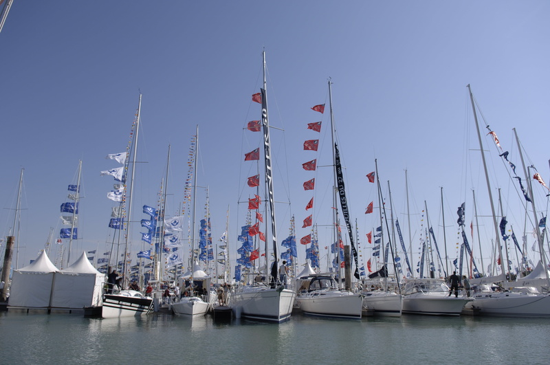 charente-maritime, boat show, 4K, transportation, water, day, large group of objects, flag, sea, great bulwarks of the small rock, navy, outdoors, mode of transportation