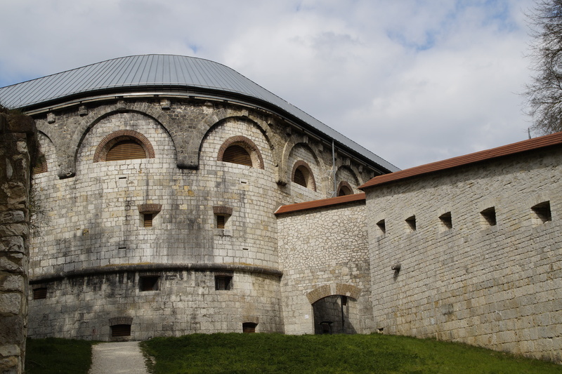 protect, defense, spirituality, building, tourism, architecture, masonry, building exterior, imposing, nature, the past, defend, bulwark, protection, wilhelmsburg