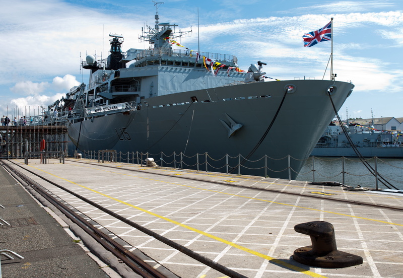 dockside, pier, harbor, union flag, moored, 4K, Dock, navy, Amphibious, ship, Tonnes, sailboat, commercial dock, patriotism, royal navy open day, transportation