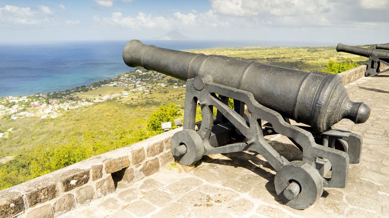 defense system, sunlight, sea, gun, ocean, war, coast, history, weapon, fortress, the past, day, outdoors, fighting, nature, land, famous Place, fort, water