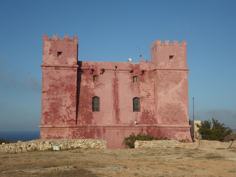 day, the past, fight, sky, red, cultures, defense system, castle, defense, outdoors, red tower, blue, built structure, history, low angle view, fortress
