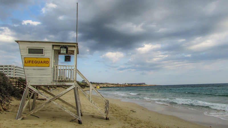 nature, land, sky, lifeguard hut, architecture, ayia napa, outdoors, sand, lifeguard tower, horizon over water, safety, built structure, day, horizon, man made structure