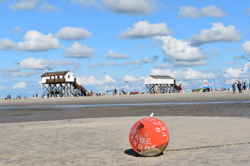 nature, strandweg 34, transportation, germany, incidental people, land, coast, built structure, day, city, 5K, beach, mode of transportation, seaside
