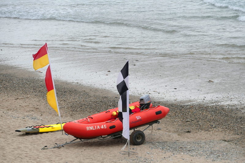 lifebuoy, beach, flag, nautical vessel, security, outdoors, lifesaver, ocean, water, sos, Water, vessel, red, 4K, rescue, high angle view, no people, day