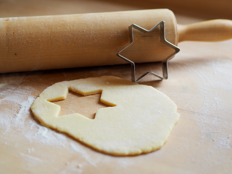 still life, baked goods, pastries, no people, advent, design, treat, short pastry, shape, cookie, food, pastry cutter, preparation, positive emotion, 4K