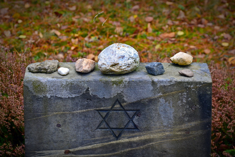 5K, outdoors, holocaust memorial, the past, weathered, faith, pebble, religion, tombstone, stone, solid, stone Material, history, customs, rock, nature
