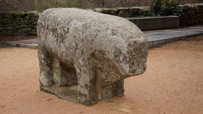 textured, rock - object, sculpture, history, art and craft, statue, the past, close-up, bulls, outdoors, no people, iron, 4K, nature, craft, boar, architecture