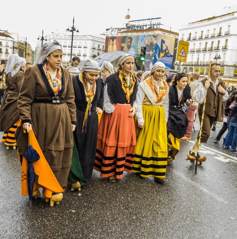 built structure, men, costume, sheep, full length, group of people, adult, Folk, asturias, transhumance, festival, clothing, Rural, traditional clothing