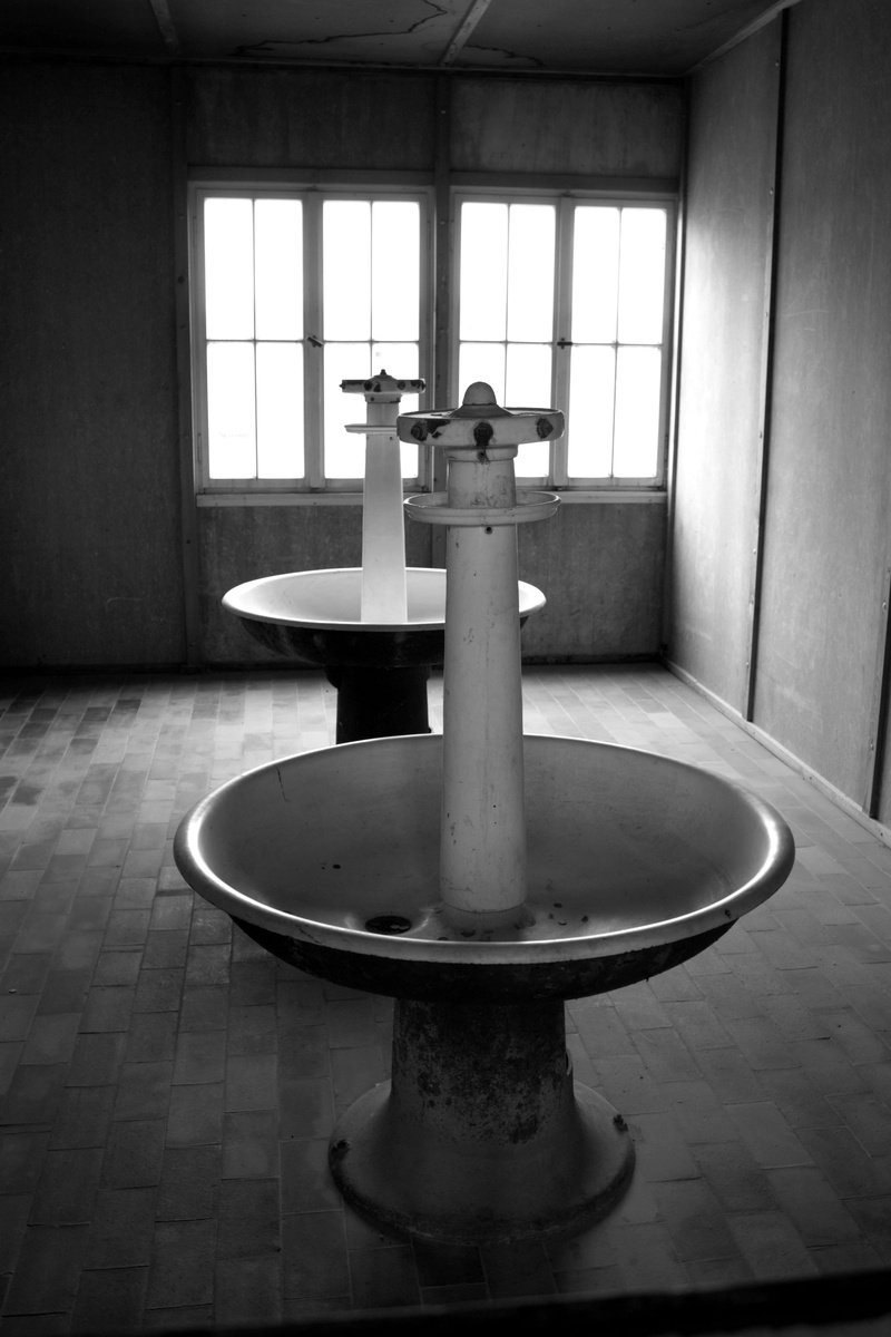 konzentrationslager, window, no people, dachau, household equipment, faucet, abandoned, sink, home, architecture, old, day, bathroom sink, domestic room
