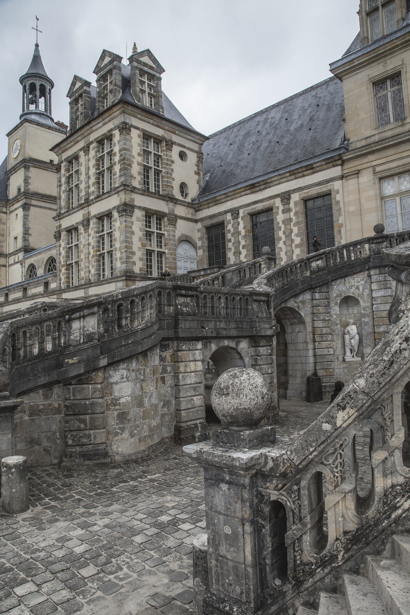middle ages, history, built structure, stone arch, building exterior, medieval castle, Fontainebleau, bridge, Castle, city, the past, 5K, moat, arch, nature
