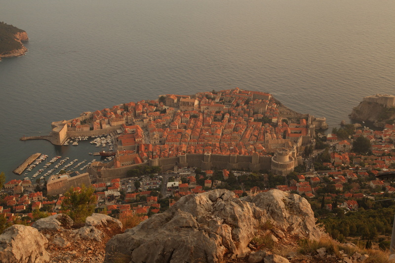 townscape, cityscape, architecture, rock, water, nature, high angle view, fortress, no people, town, built structure, house, day, ramparts, houses, 5K