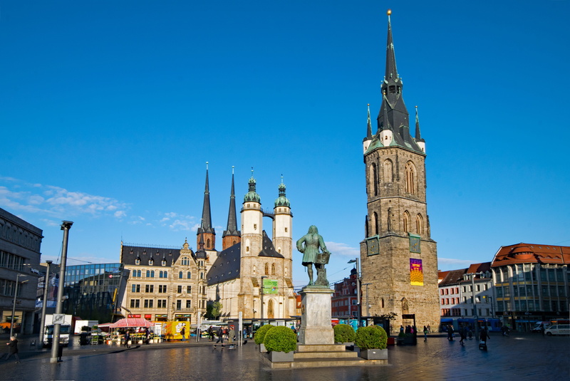 sky, building, st marys church, history, place of worship, hall, clear sky, Germany, Saale, 5K, blue, incidental people, building exterior, the past, nature