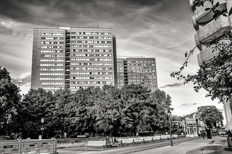 classic modern, mode of transportation, berlin, ddr, leipziger strasse, sky, city, growth, facade, perspective, no people, sightseeing, outdoors, low angle view