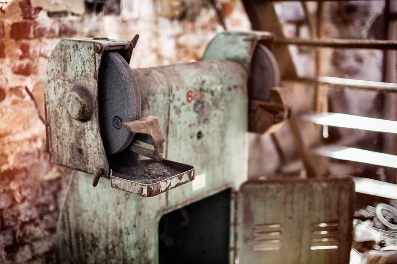 weathered, bronze, axe, rusted, wood, focus on foreground, day, deterioration, no people, lost places, run-down, urban exploration, damaged, germany, metal