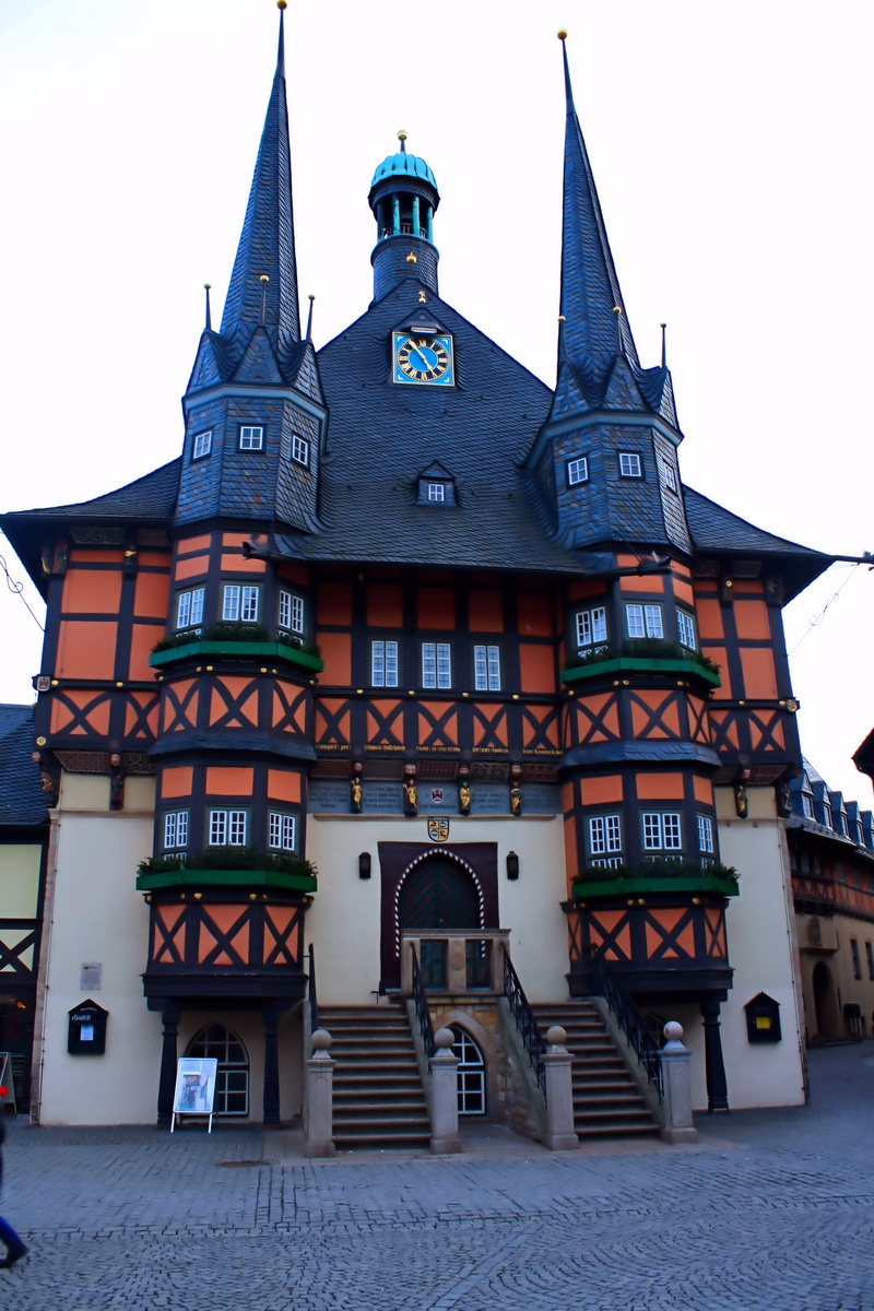 religion, outdoors, the past, Historically, Old Town, built structure, wernigerode, resin, city, clear sky, Town Hall, nature, no people, building exterior
