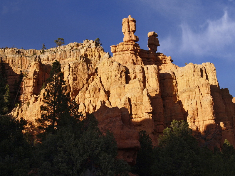 rock formation, travel destinations, cliff, formation, physical geography, balanced rocks, architecture, usa, land, rock - object, low angle view, solid