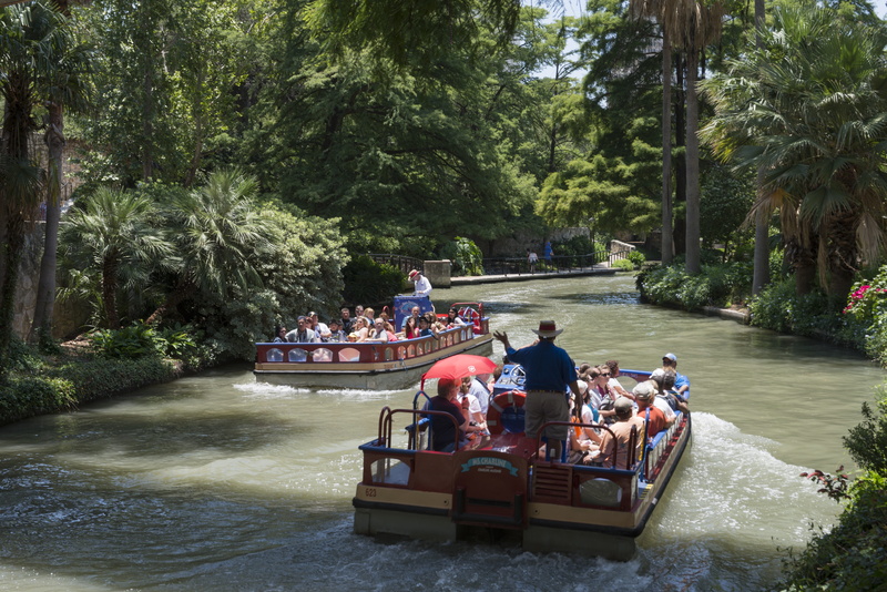 group of people, barges, tourists, mode of transportation, outdoors, tree, large group of people, crowd, siteseeing, landmark, transportation, river, scenic