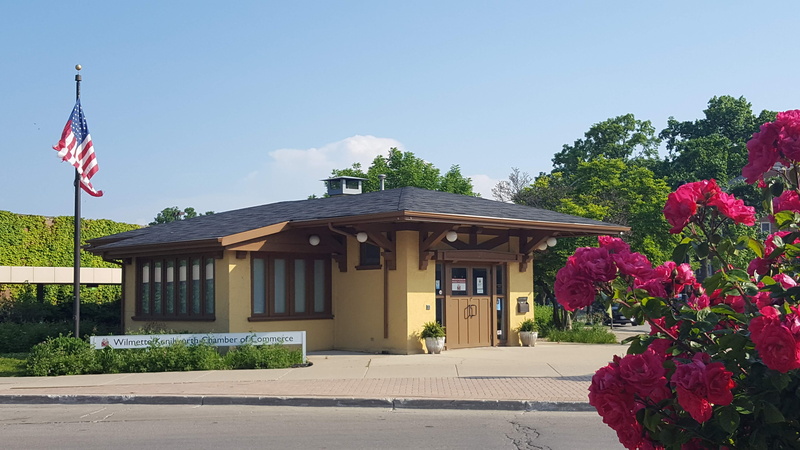 architecture, 4th and linden, train station, growth, outdoors, flower, yellow, plant, sunlight, wilmette, built structure, 5K, sky, day, united states