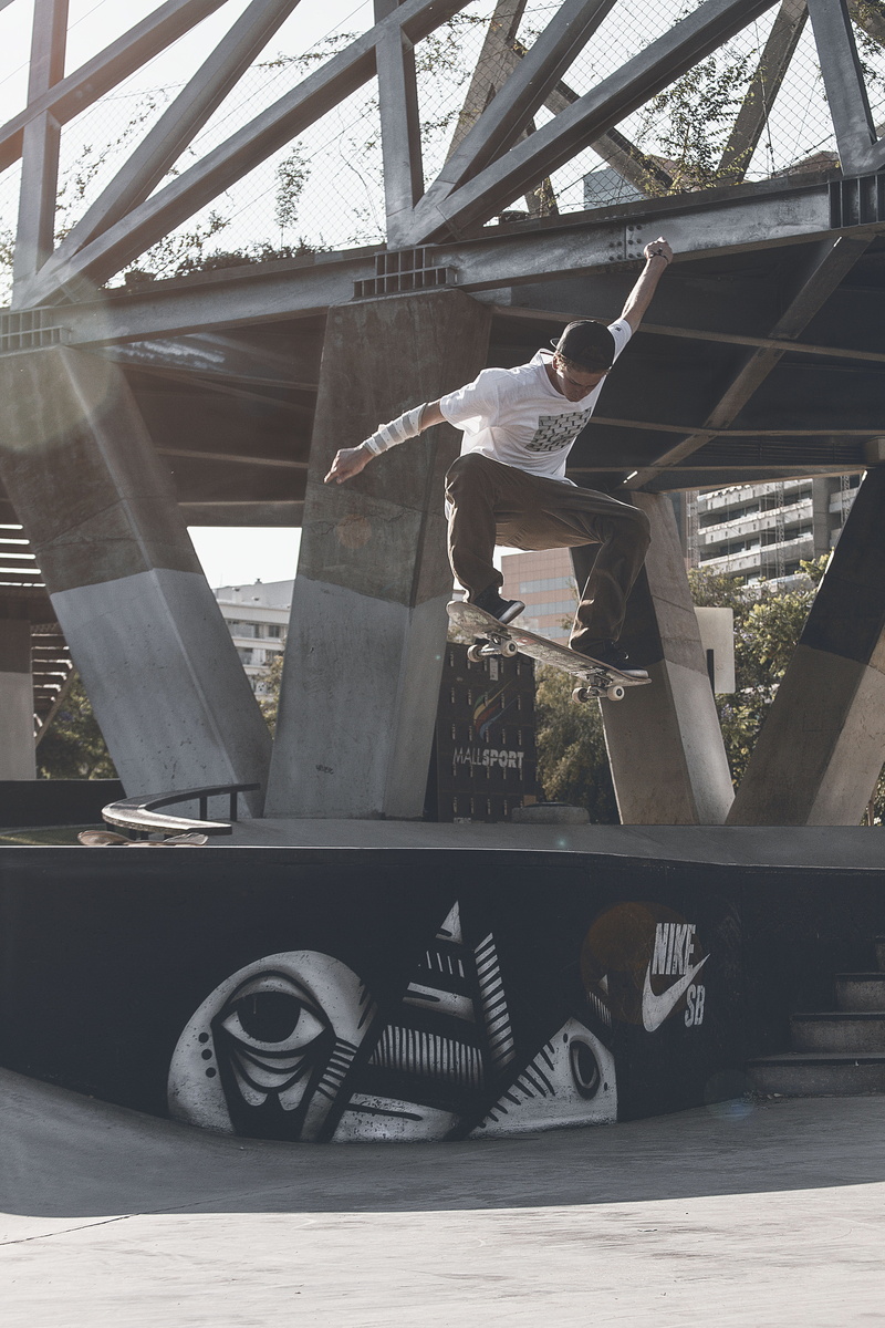 full length, occupation, chile, real people, bridge - man made structure, transportation, day, building exterior, skateboard skateboarding skate ollie jump