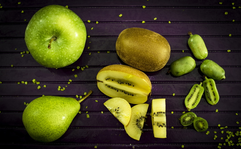 wellbeing, Food, Purple, green color, fruits, choice, organic, foodart, still life, Natural, Green, indoors, Apple, no people, Closeup, apple - fruit, variation