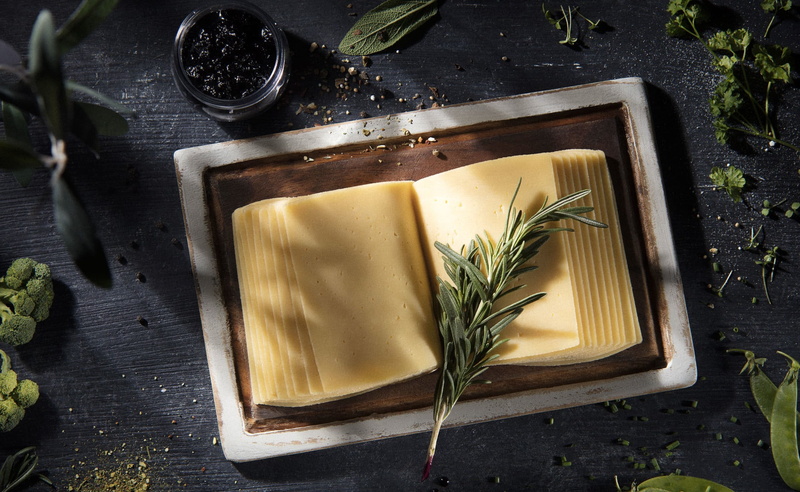 tray, rosemary, foodart, Design, freshness, no people, still life, Slices, Food, directly above, wellbeing, herb, leaf, plant, 2K, art, spices, Cheese