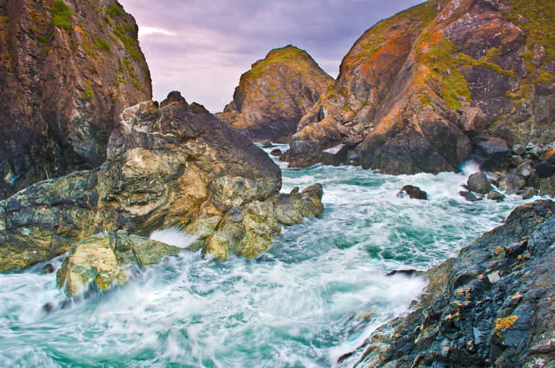beauty in nature, waves, water, england, rocky, 5K, tranquil scene, no people, cove, shore, rock, rock - object, flowing, flowing water, twilight, english