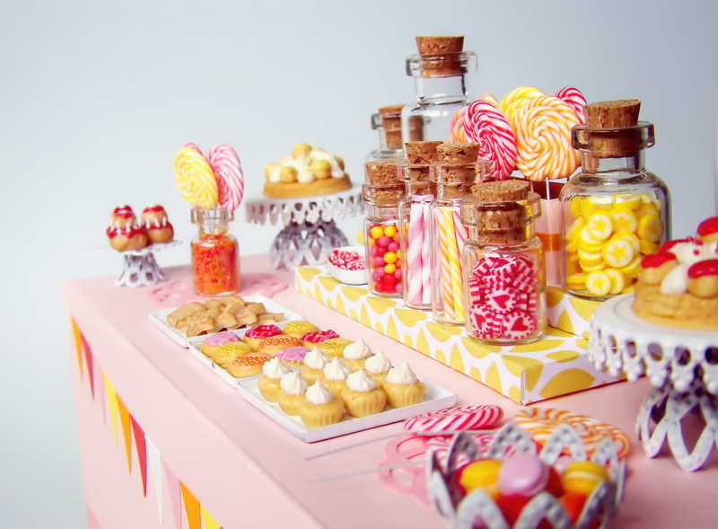 Macro, food and drink, indulgence, food, dessert, happiness, variation, still life, Childish, Sweet, variety, Table, delicious, cake, multi colored, miniature