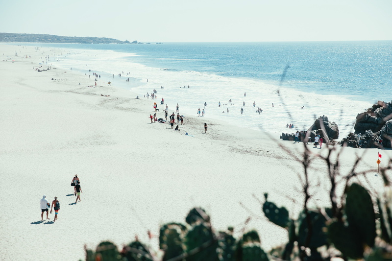 real people, enjoyment, large group of people, Sun, horizon over water, seaside, sunny, sea, cap, travel, Coast, day, land, Outdoors, Coastline, summer