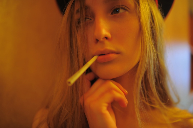 blond hair, teenager, hair in face, one person, child, looking away, model, hairstyle, long hair, blonde, headshot, freshness, looking at camera, holding