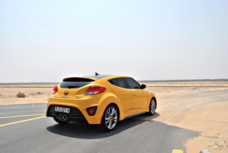 clear sky, sky, mode of transportation, copy space, sand, 4K, taxi, road trip, nature, sunlight, desert, travel, on the move, motor vehicle, hyundai veloster