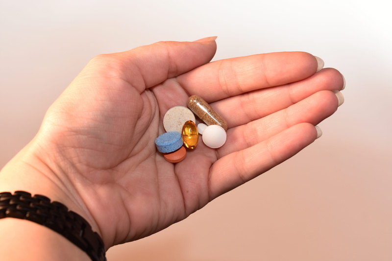capsule, healthcare and medicine, 5K, human body part, indoors, white background, hand, one person, human hand, medicine, tablets, fingers, close-up, white