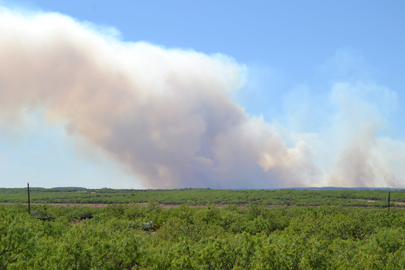 scenics, sky, beauty in nature, scenics - nature, Smoke, environment, no people, fields, land, plant, photos, power in nature, Texas, blue, day, steam