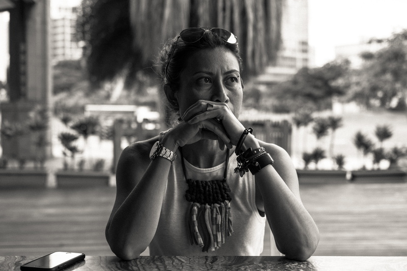 finger, chair, incidental people, meal, sunglasses, fearless, tough, leader, dish, casual clothing, leisure activity, apparel, person, cafe, accessory