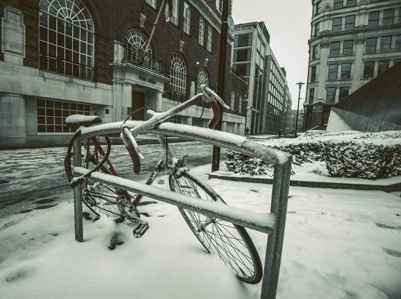 machine, playground, day, wheel, cold, person, railing, covering, cold temperature, bicycle, urban, banister, residential district, frozen, 2K, built structure