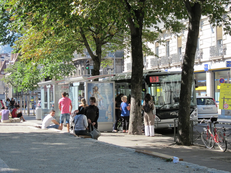 plant, nature, architecture, 4K, adult, real people, women, grenoble, outdoors, station, mode of transportation, group of people, incidental people, street