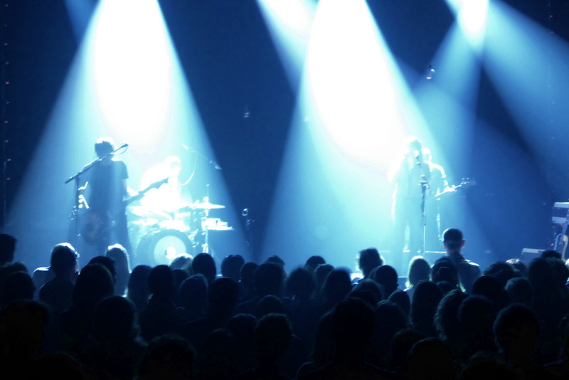 light - natural phenomenon, enjoyment, stage light, positive emotion, audience, lighting equipment, excitement, night, 4K, music, popular music concert