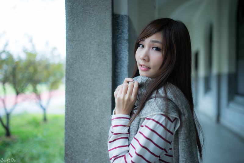 one person, women, contemplation, beautiful woman, casual clothing, Asian, long hair, warm clothing, hair, clothing, 5K, Zhang Ya Zhu, outdoors, bangs