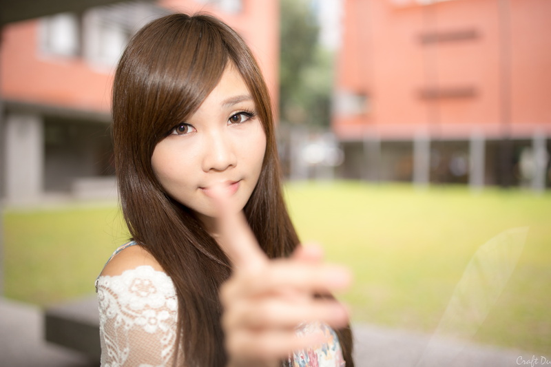 outdoors, brown eyes, hair, women, young adult, body part, Asian, beautiful people, looking at viewer, beautiful woman, hand, Zhang Ya Zhu, teenager, portrait