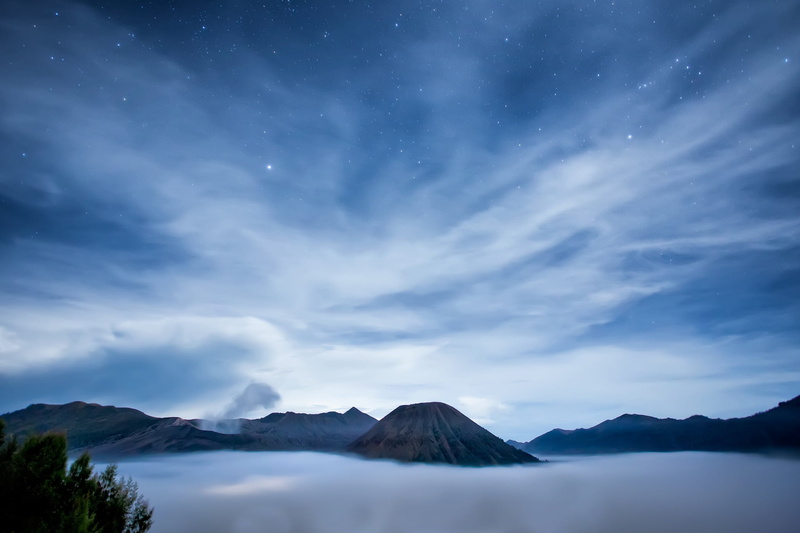 fog, mountain, panoramic, island, 1080P, volcano, snowcapped mountain, indonesia, scenics - nature, tranquil Scene, travel, snowcapped, sky, lake, landscape
