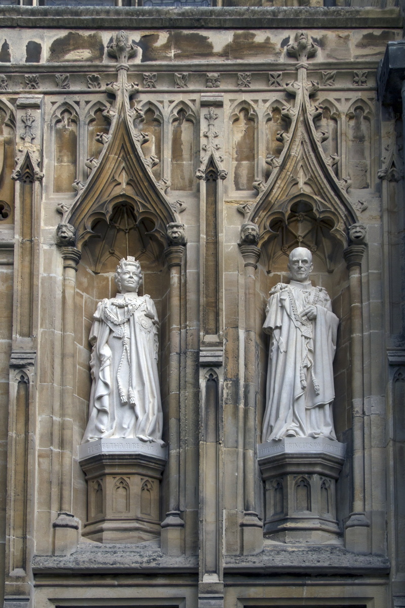 art and craft, famous Place, built structure, sculpture, male likeness, queen elisabeth, carving, united kingdom, craft, gothic Style, canterbury, england