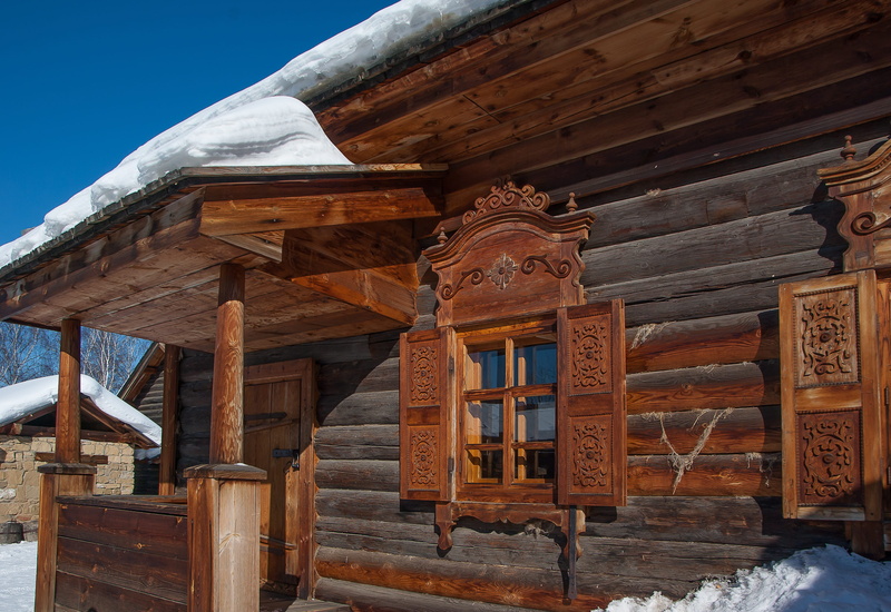 2K, logs, low angle view, nature, travel destinations, religion, siberia, building exterior, no people, snow, architectural column, place of worship, day
