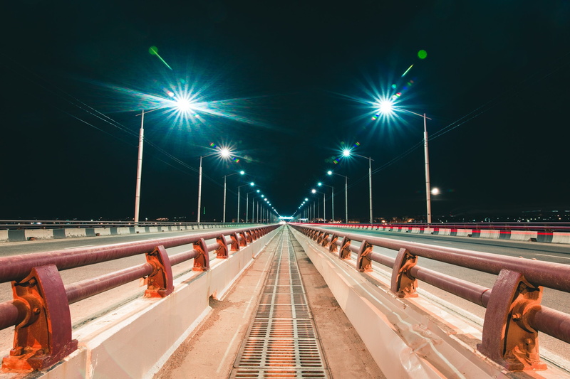 street light, Irkutsk, City, light - natural phenomenon, posts, Night, long exposure, railing, outdoors, no people, diminishing perspective, in a row, Photo