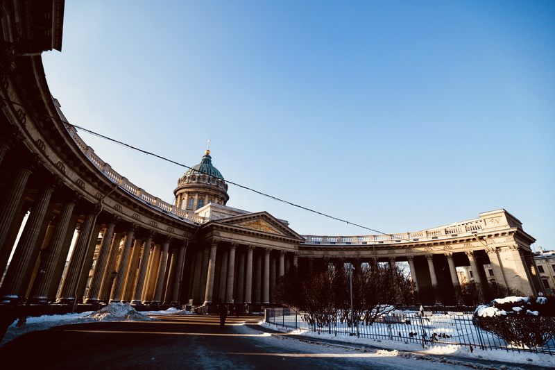 clear sky, government, history, built structure, the past, copy space, city, building exterior, tourism, kazanskiy sobor irkutsk, day, architecture, 5K